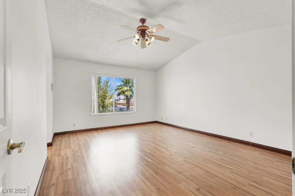 8600 Soneto, Las Vegas, NV 89117