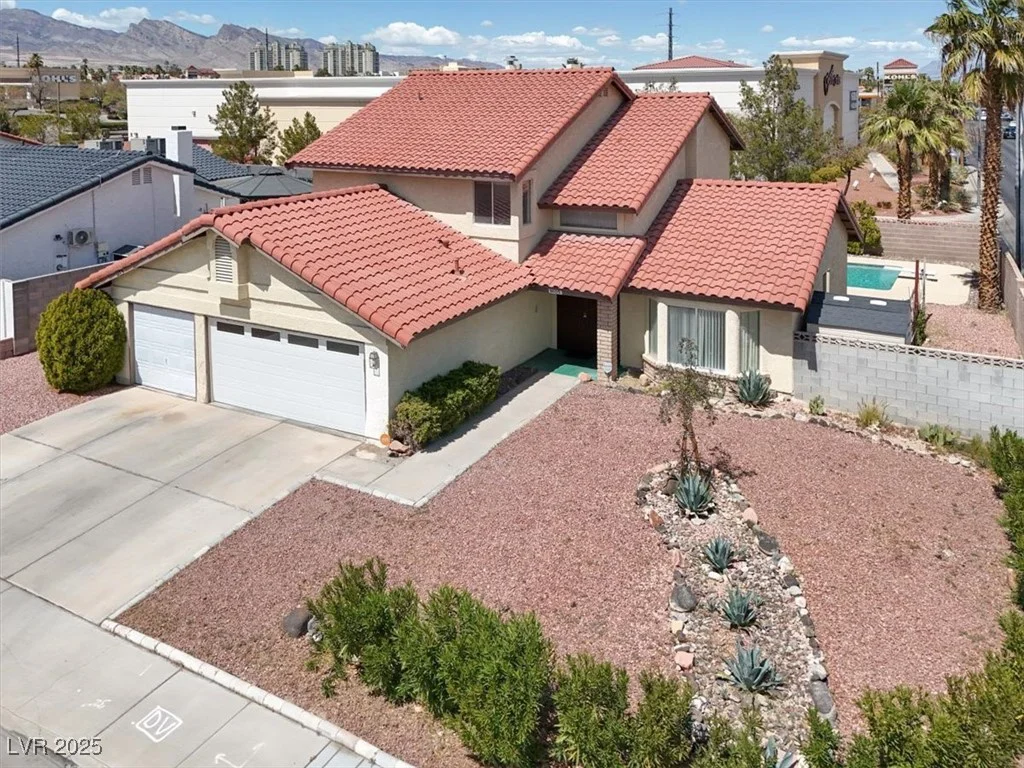 8600 Soneto, Las Vegas, NV 89117