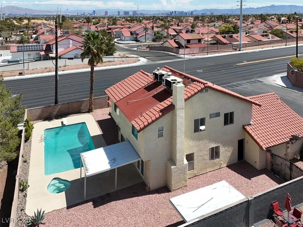 8600 Soneto, Las Vegas, NV 89117