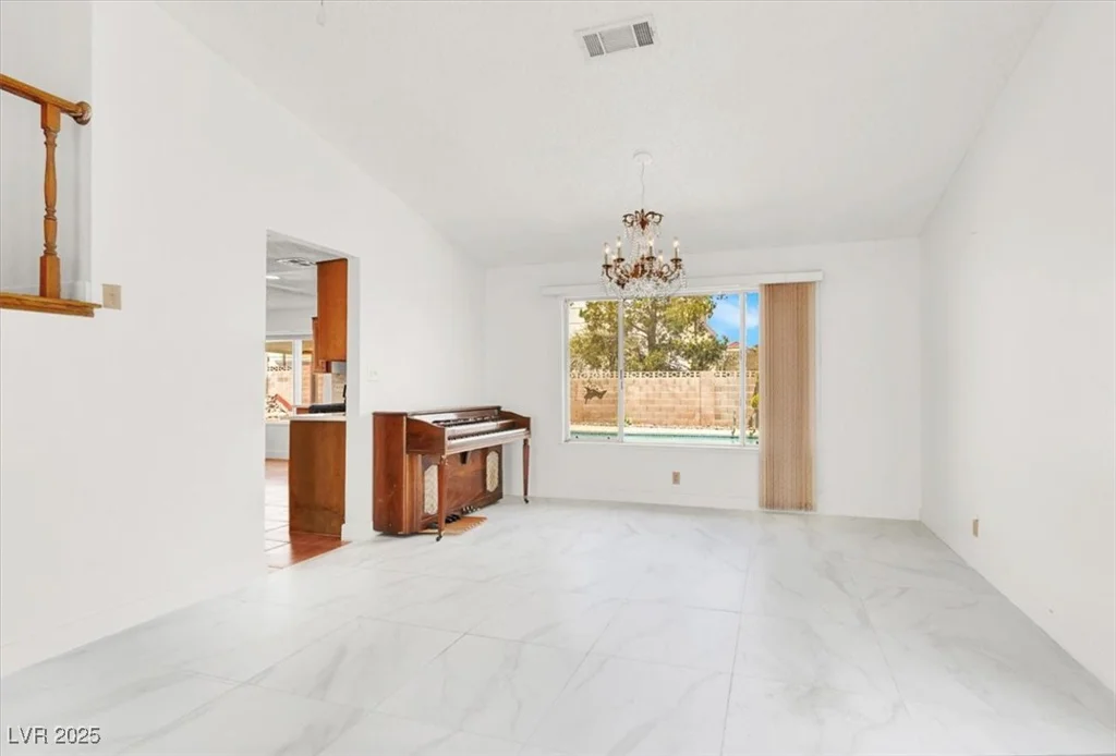 8600 Soneto, Las Vegas, NV 89117