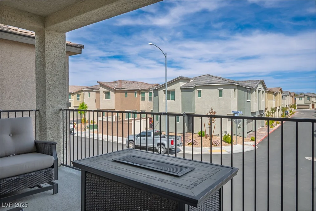 6862 Magenta Moon, North Las Vegas, NV 89086