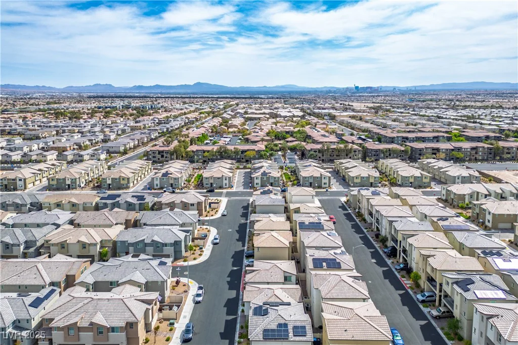 6862 Magenta Moon, North Las Vegas, NV 89086
