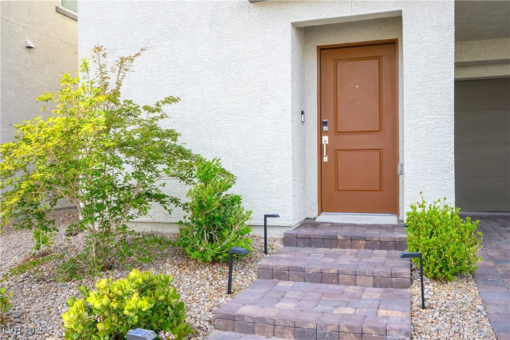 6862 Magenta Moon, North Las Vegas, NV 89086