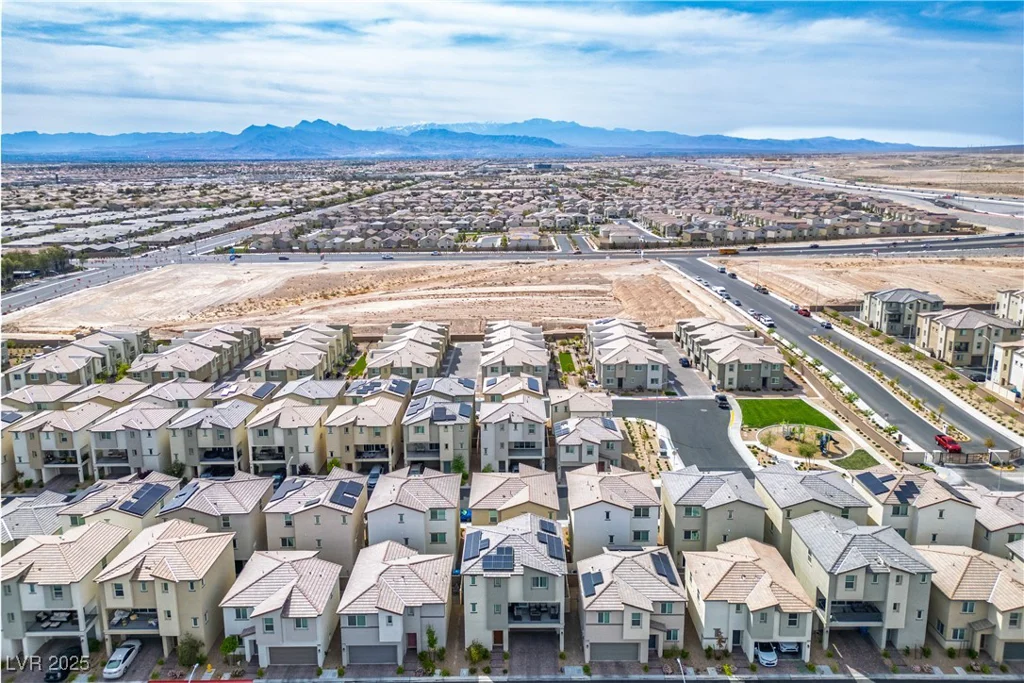 6862 Magenta Moon, North Las Vegas, NV 89086
