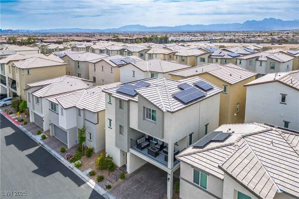 6862 Magenta Moon, North Las Vegas, NV 89086