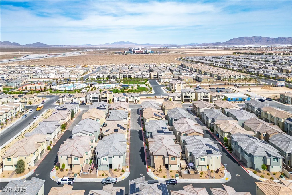 6862 Magenta Moon, North Las Vegas, NV 89086