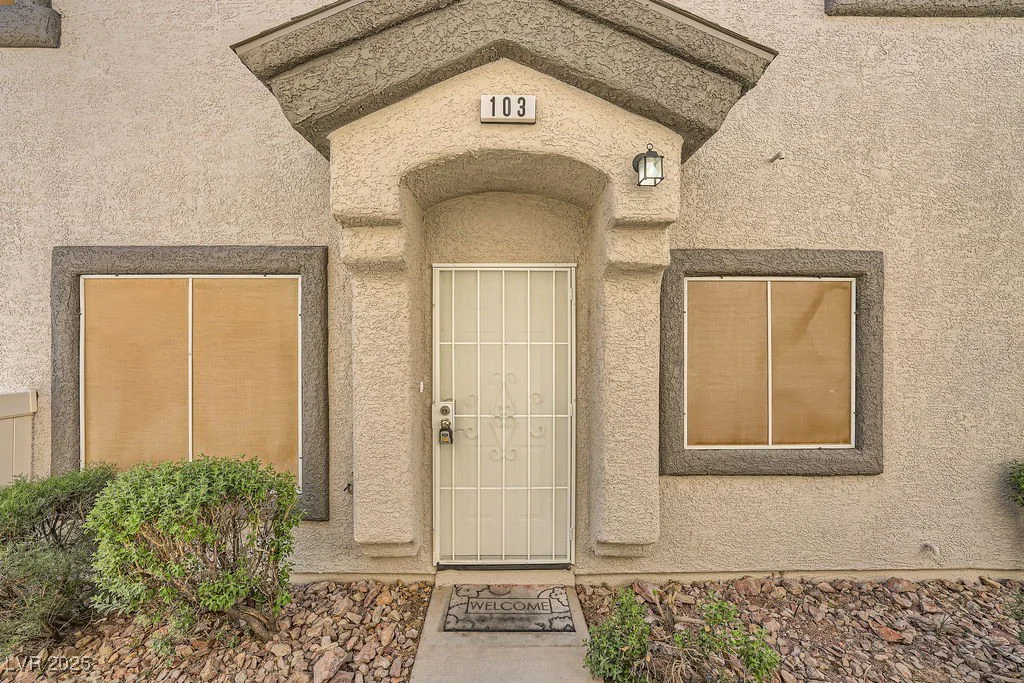 6451 Saddle Up, Henderson, NV 89011