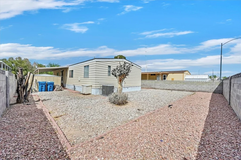 5349 Ocala, Las Vegas, NV 89122