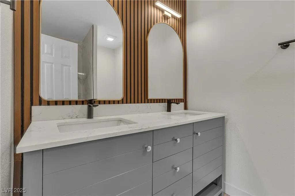 1534 Hialeah, Las Vegas, NV 89119