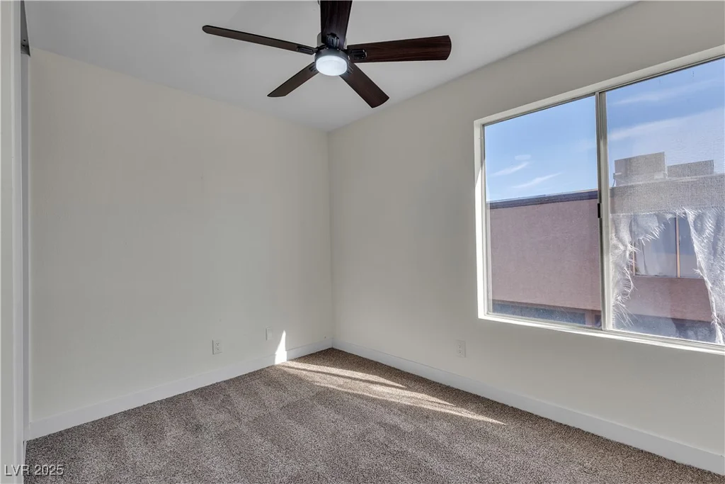 1534 Hialeah, Las Vegas, NV 89119