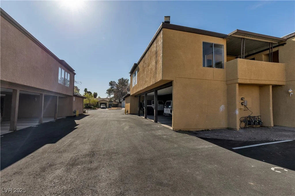 1534 Hialeah, Las Vegas, NV 89119