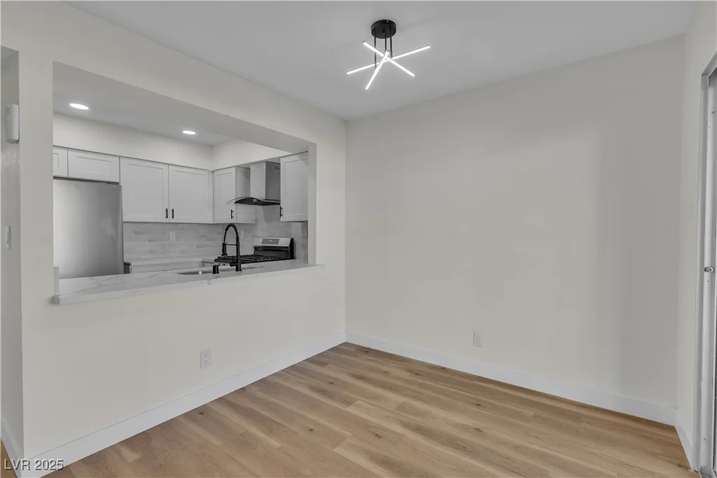 1534 Hialeah, Las Vegas, NV 89119