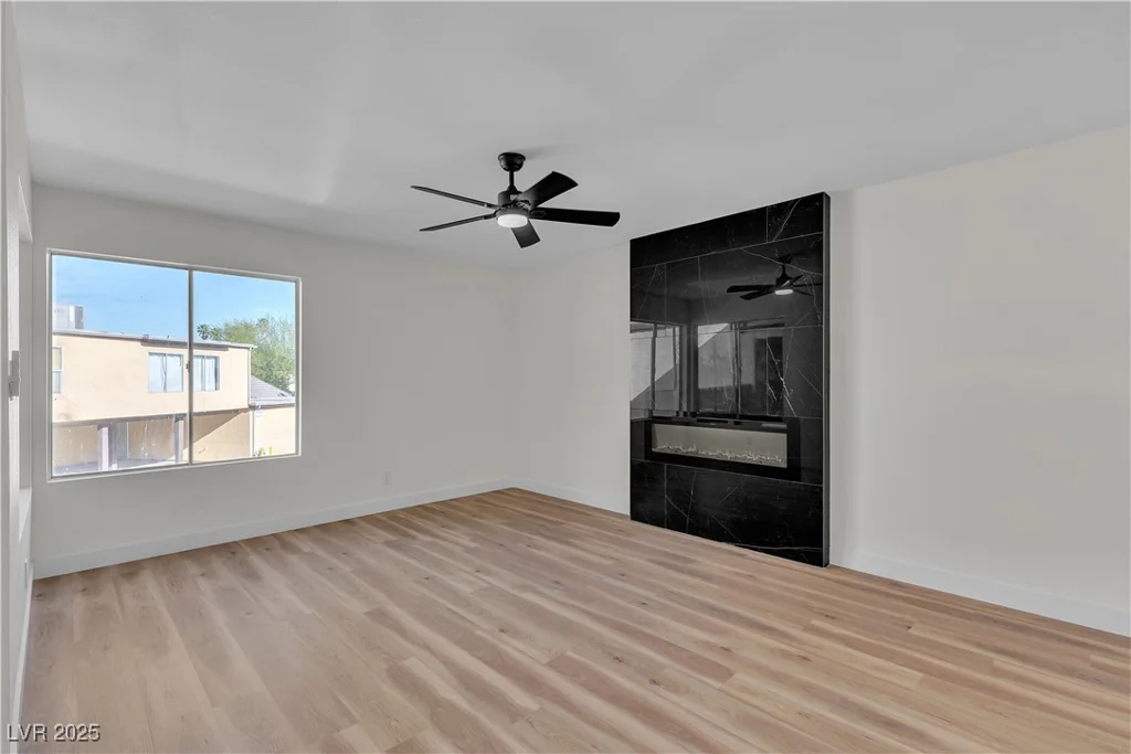 1534 Hialeah, Las Vegas, NV 89119