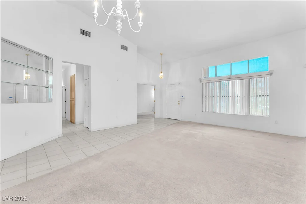 1934 Kings Beach, Las Vegas, NV 89123
