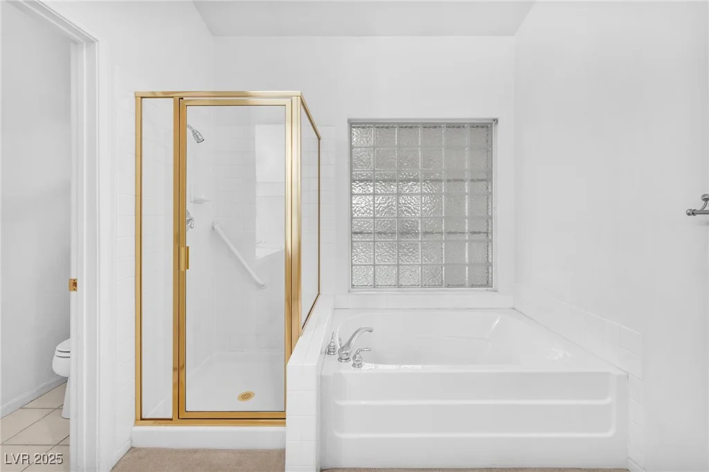 1934 Kings Beach, Las Vegas, NV 89123