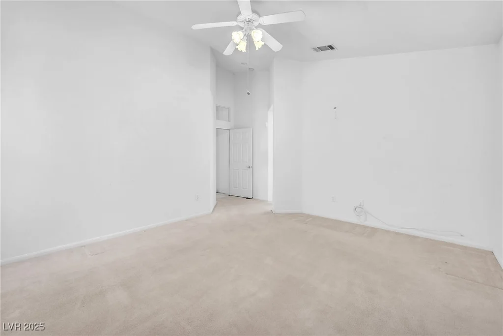 1934 Kings Beach, Las Vegas, NV 89123