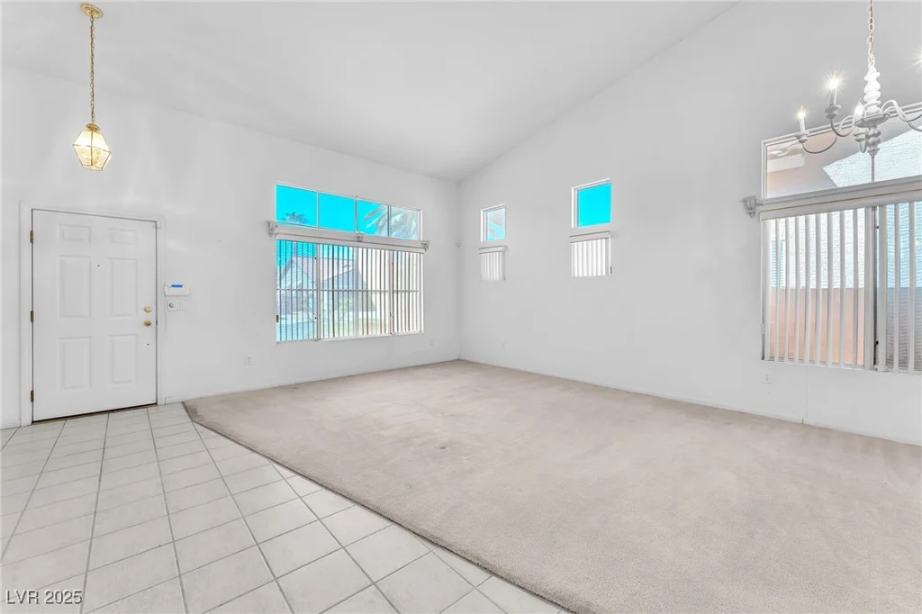 1934 Kings Beach, Las Vegas, NV 89123