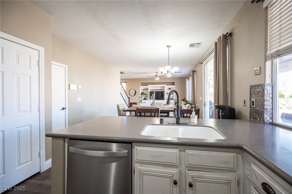 428 Copper Valley, Las Vegas, NV 89144