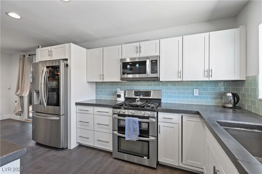 4298 Cartegena, Las Vegas, NV 89121