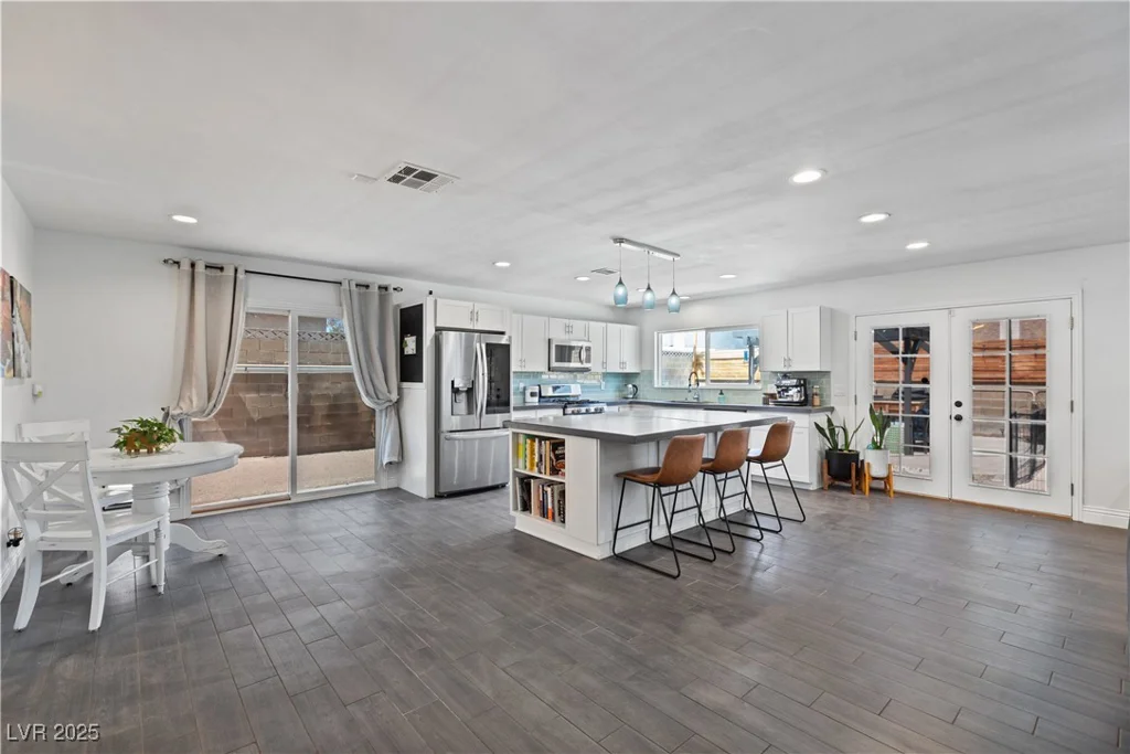4298 Cartegena, Las Vegas, NV 89121