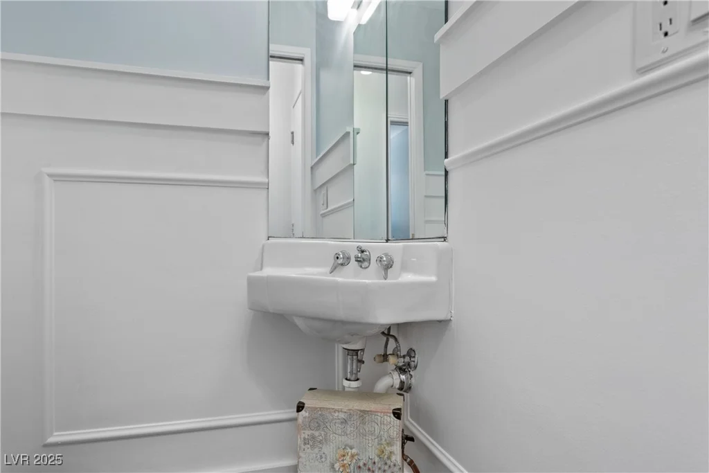 4298 Cartegena, Las Vegas, NV 89121