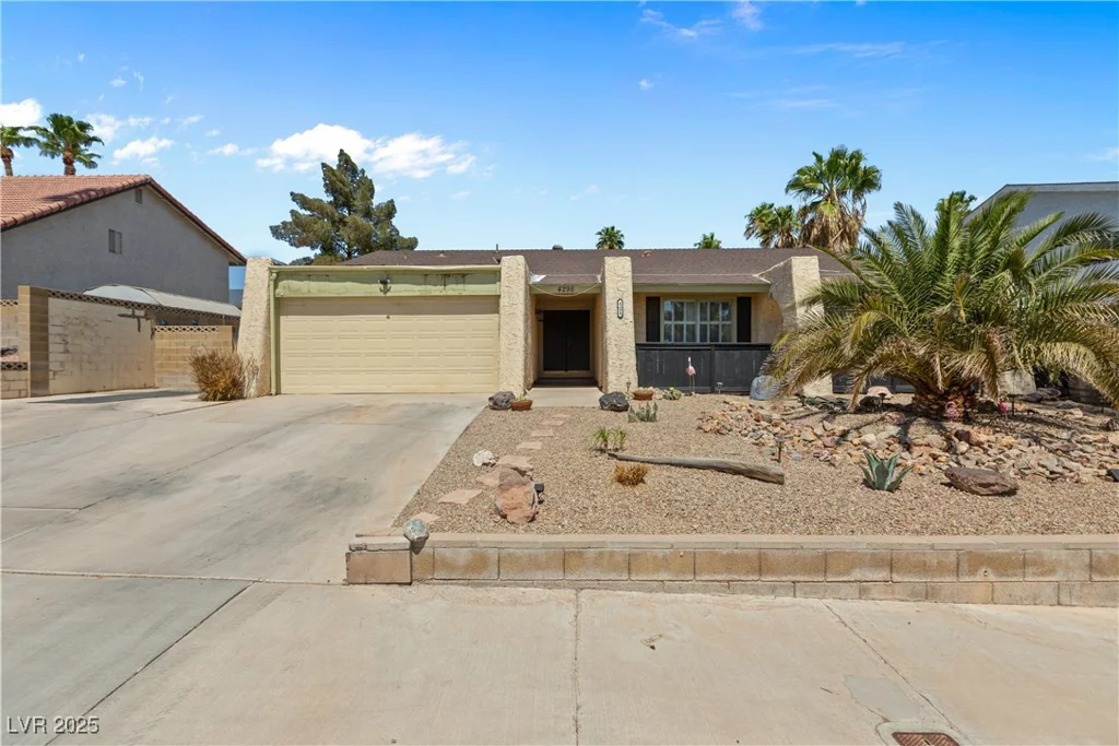4298 Cartegena, Las Vegas, NV 89121