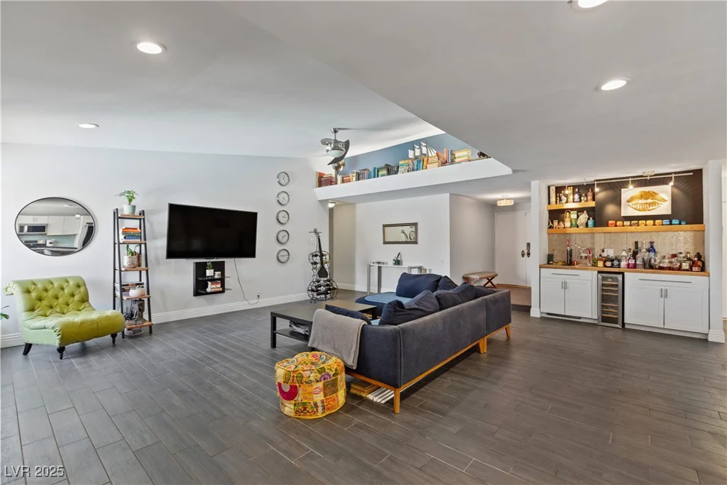 4298 Cartegena, Las Vegas, NV 89121