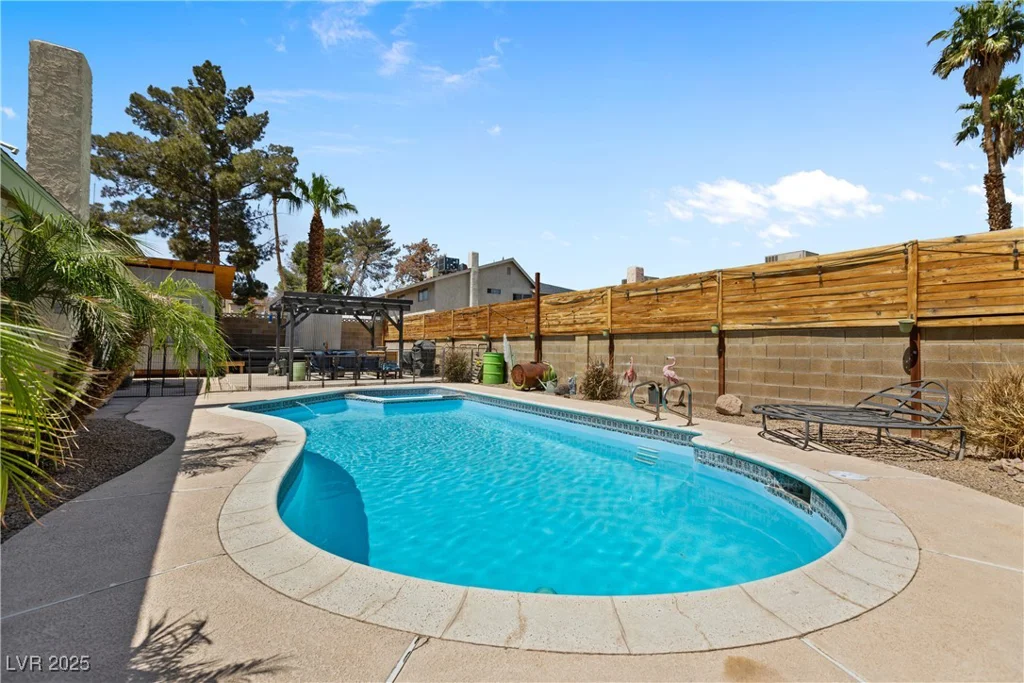 4298 Cartegena, Las Vegas, NV 89121