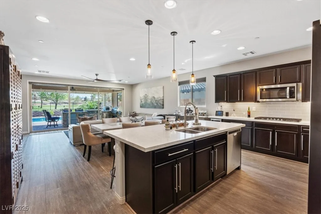 1225 Olivia, Henderson, NV 89011