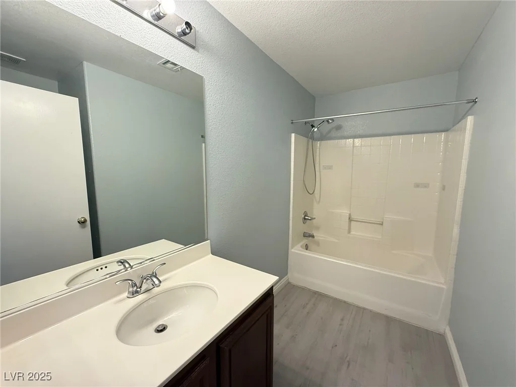 10793 Wallflower, Las Vegas, NV 89135