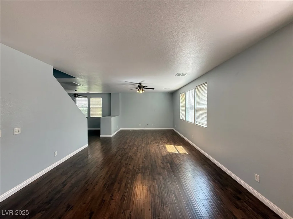 10793 Wallflower, Las Vegas, NV 89135