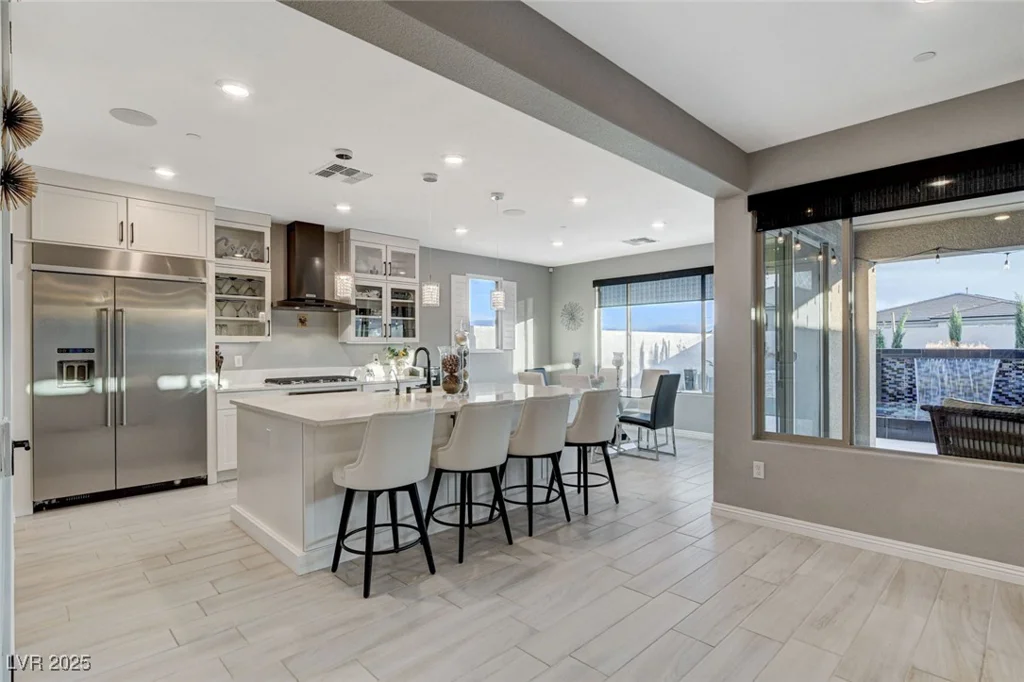 12439 Iron Bluff, Las Vegas, NV 89138