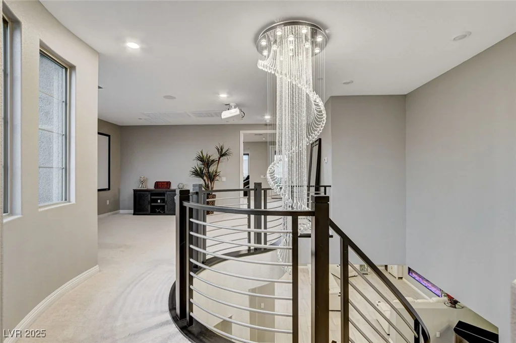 12439 Iron Bluff, Las Vegas, NV 89138