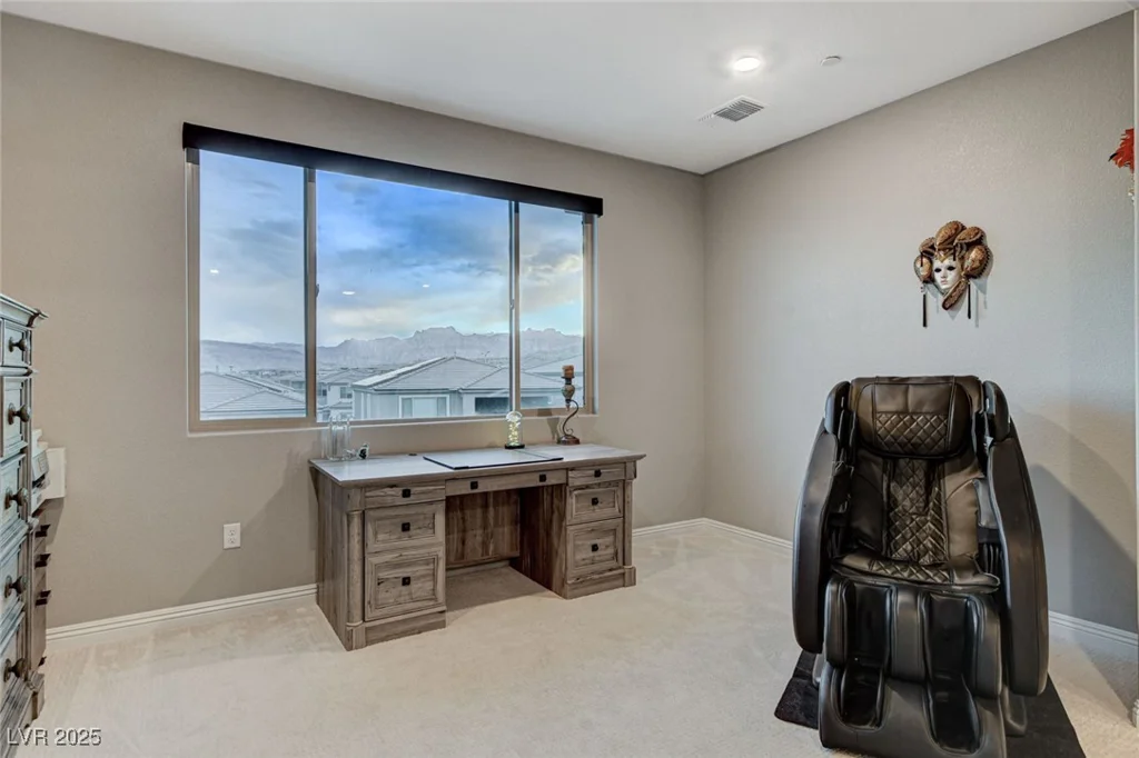 12439 Iron Bluff, Las Vegas, NV 89138