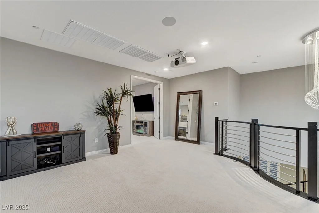 12439 Iron Bluff, Las Vegas, NV 89138