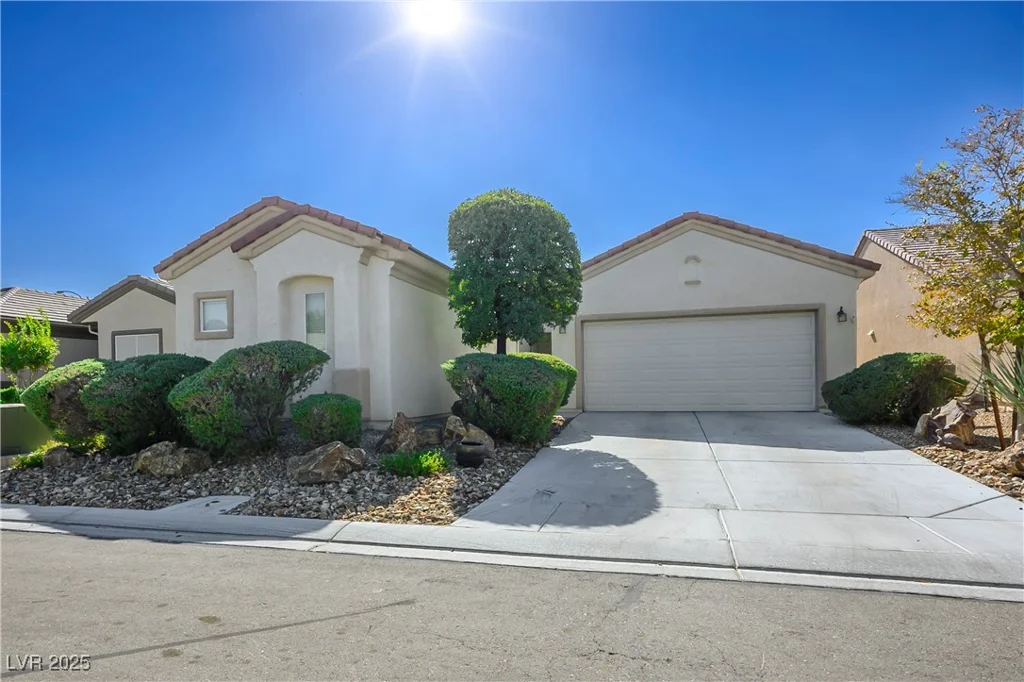 2417 Rock Pigeon, North Las Vegas, NV 89084