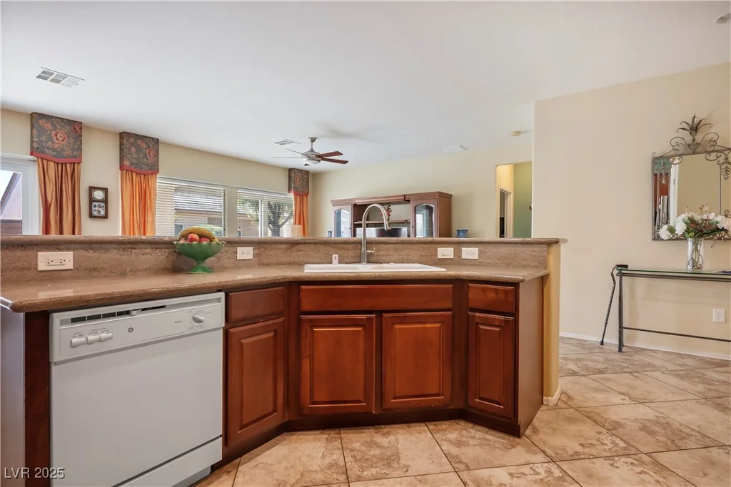 2417 Rock Pigeon, North Las Vegas, NV 89084