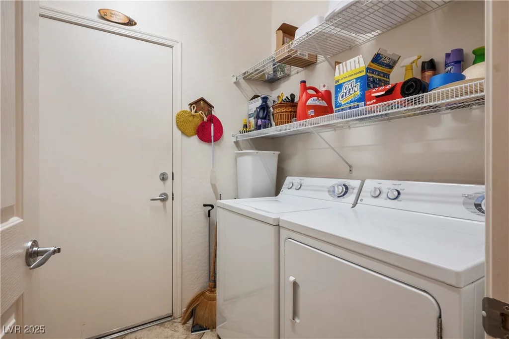 2417 Rock Pigeon, North Las Vegas, NV 89084