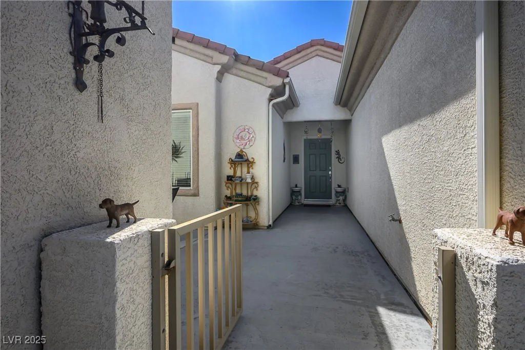 2417 Rock Pigeon, North Las Vegas, NV 89084