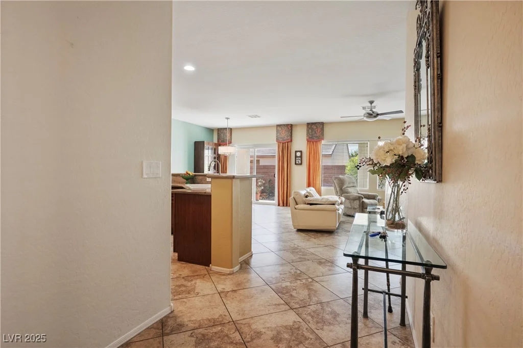 2417 Rock Pigeon, North Las Vegas, NV 89084
