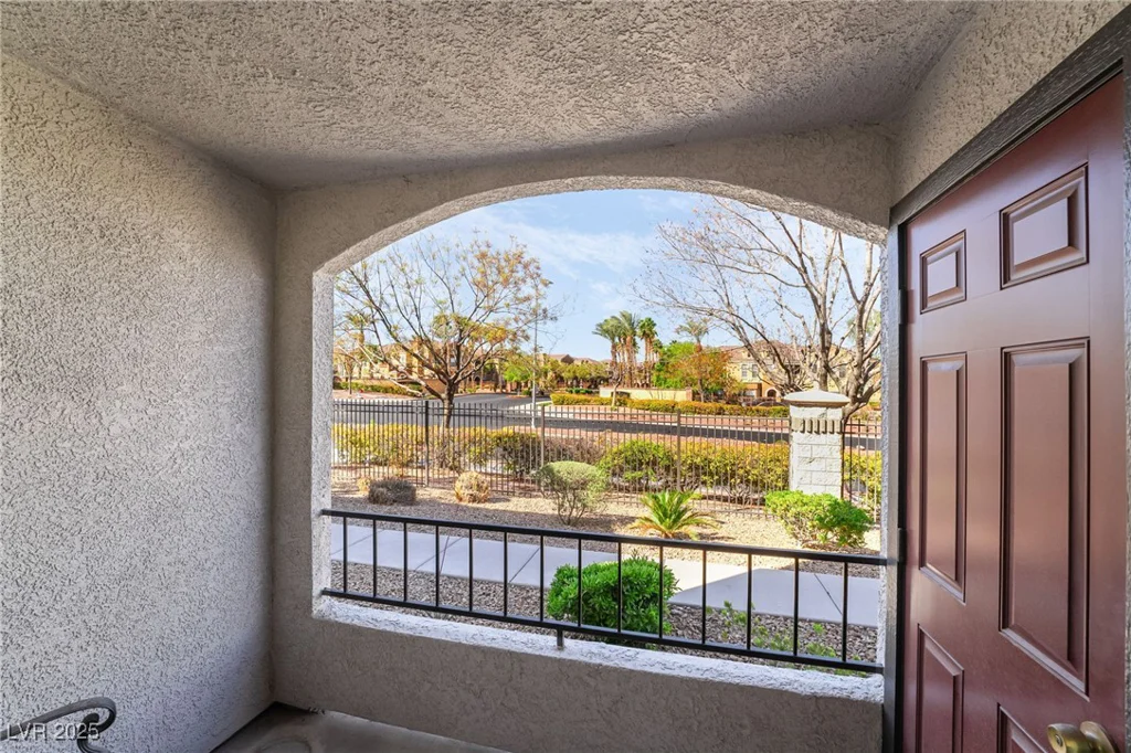 950 Seven Hills, Henderson, NV 89052