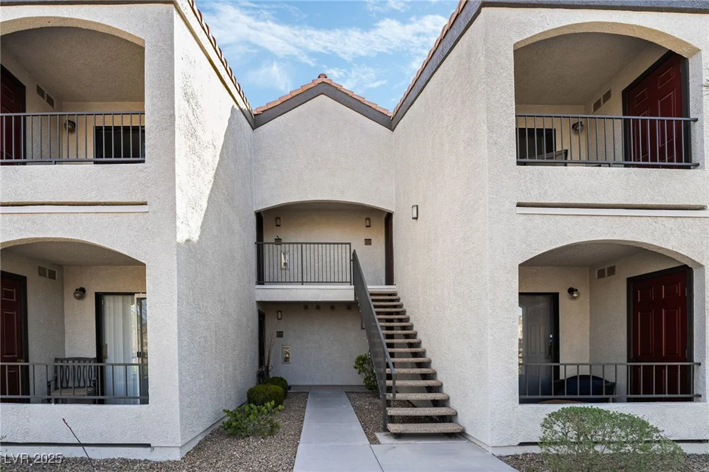 950 Seven Hills, Henderson, NV 89052