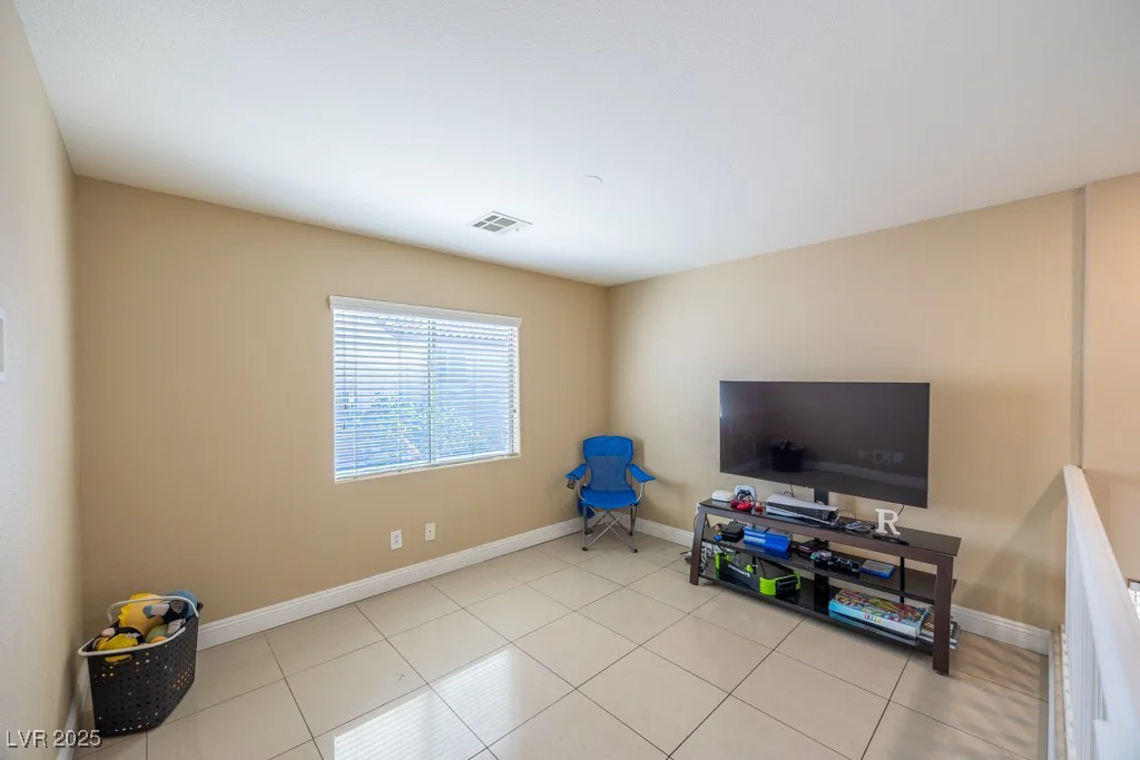5017 Eldorado, Las Vegas, NV 89139
