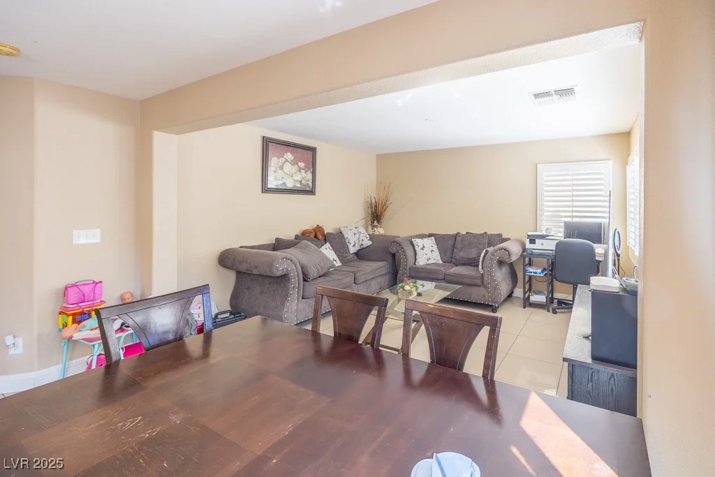 5017 Eldorado, Las Vegas, NV 89139