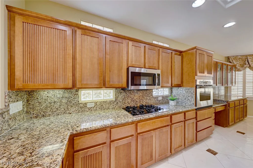 2589 Sumter, Henderson, NV 89052