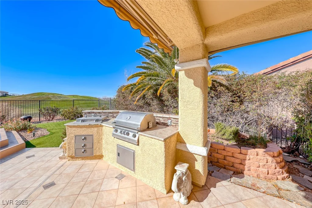 2589 Sumter, Henderson, NV 89052