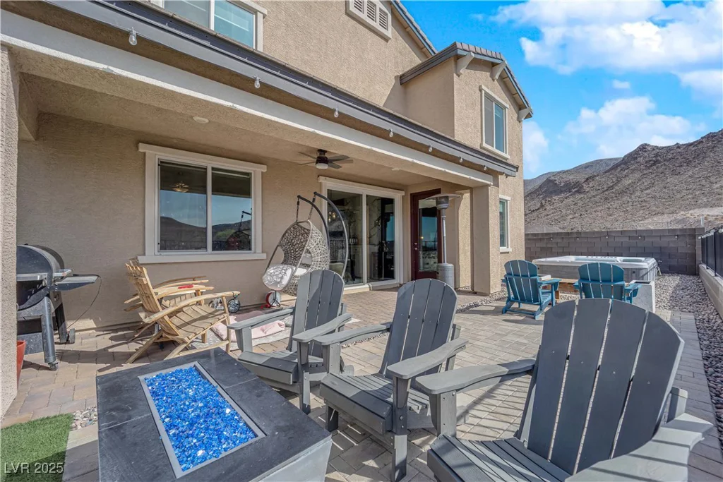 353 Crimson Edge, Henderson, NV 89012