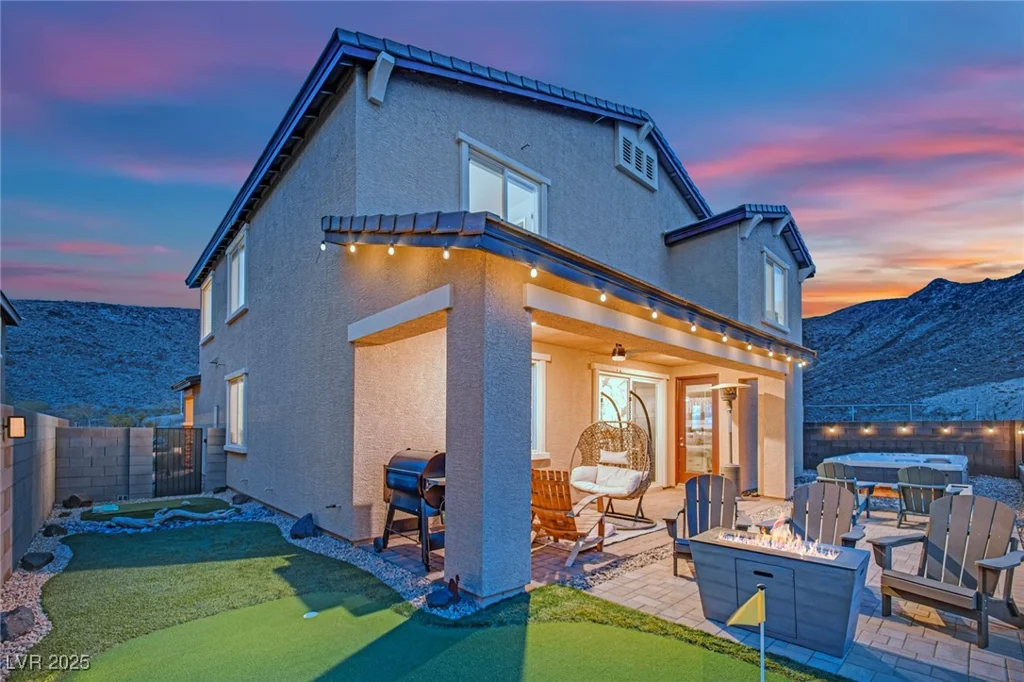 353 Crimson Edge, Henderson, NV 89012