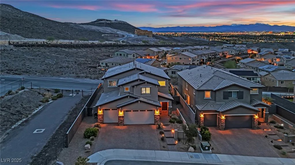 353 Crimson Edge, Henderson, NV 89012