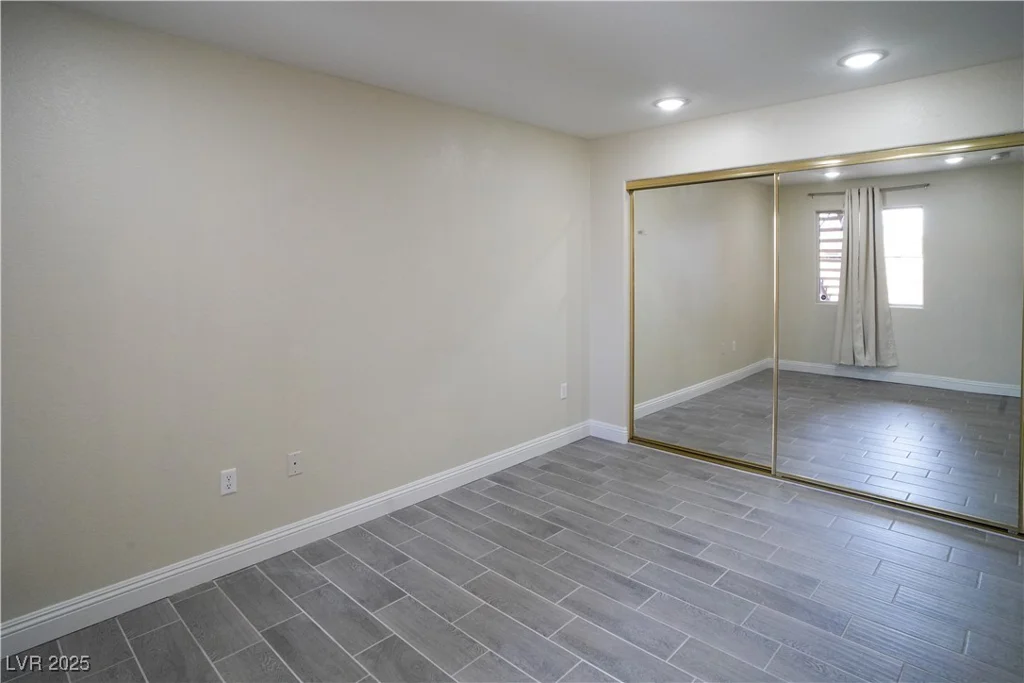7950 Flamingo, Las Vegas, NV 89147